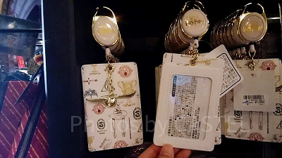 ハリーポッターアイテム総柄チケットホルダー