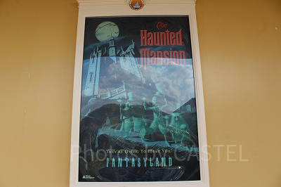 ホーンテッドマンションのポスター