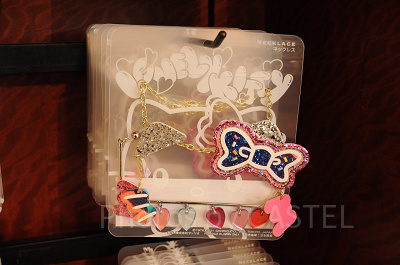 ハローキティの20周年ネックレス