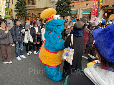 リュックサックなら混雑しているパークでも身軽に動ける