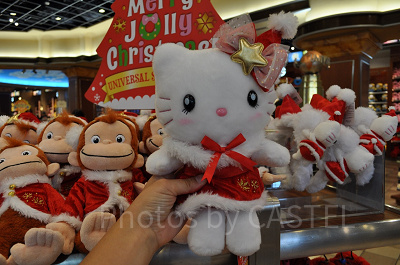ハローキティクリスマスぬいぐるみ