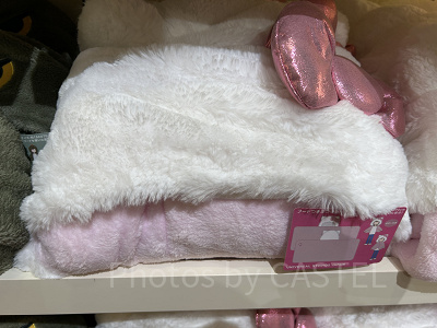 キティのフード付きポンチョ