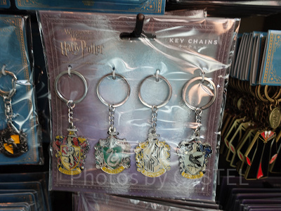ハリーポッターグッズ/ホグワーツキーチェーンセット
