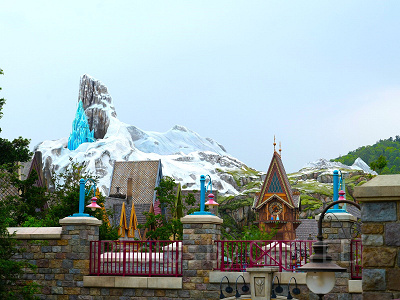 香港ディズニーのアナ雪エリア攻略ガイド！ワールドオブ