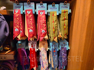 香港ディズニーアナ雪グッズ:アレンデールのスカーフ風アクセサリー