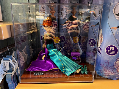 香港ディズニーアナ雪グッズ:アナの着せ替え人形