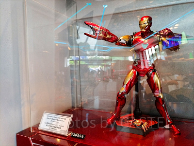 香港ディズニーマーベルグッズ：ダイキャスト製アイアンマン