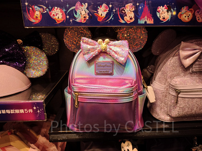 香港ディズニー20周年「ミッキー&フレンズ・グランドセレブレーショングッズ」:20周年カラーのミニリュック