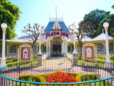 香港ディズニーランドのレストラン:プラザ・イン