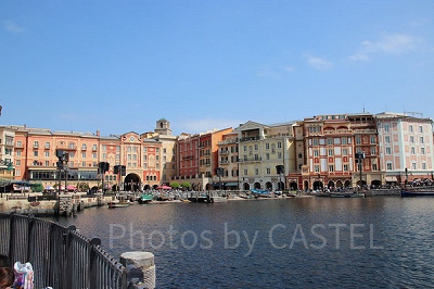 ディズニーシーから見たホテルミラコスタ