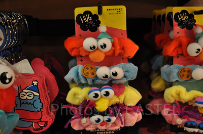 HUG ME!! HUG US!!のブレスレットセット（4個）