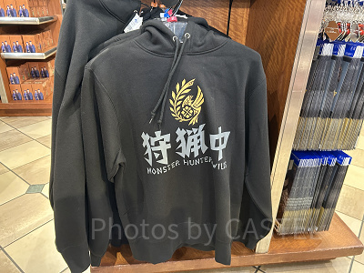 狩猟中パーカー（黒）（USJ×モンハンワイルズ）