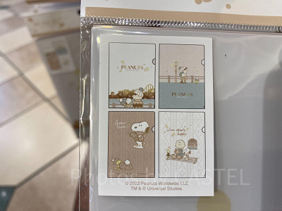 スヌーピーのクリアファイルセット（4枚組）／USJクリスマスグッズ2022