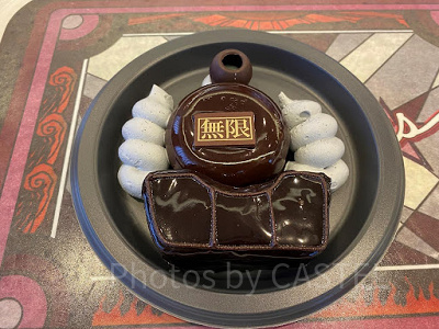 闇を往く無限列車(2021年撮影)