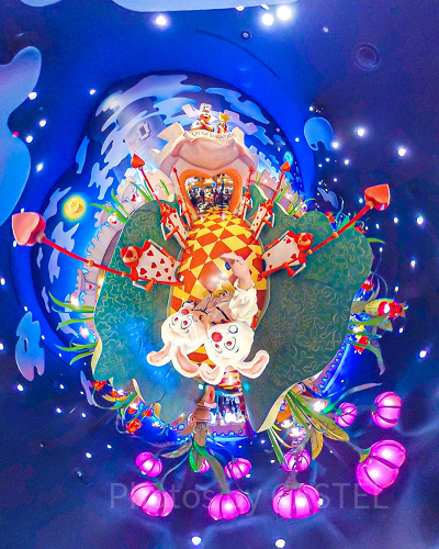 クイーンオブハートのバンケットホール中(360度カメラで撮影)