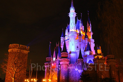 懸賞を行うスポンサーを紹介