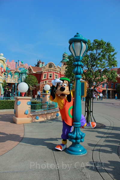 ディズニーの牛キャラ】クララベル・カウとは？グーフィーとの関係