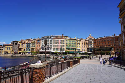 イタリアの街並みポルト・パラディーゾ