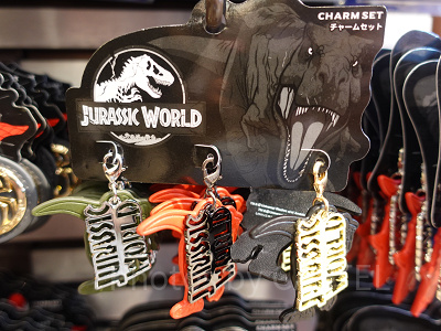 ジュラシック・ワールドチャームセット