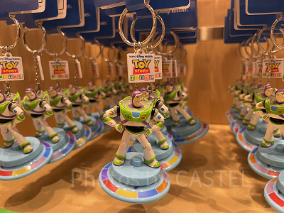 トイ・ストーリーホテルグッズ全24種！ホテル宿泊者限定お土産はギフト