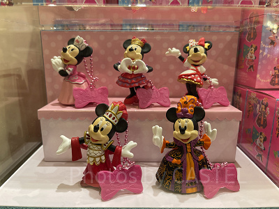 m*♡様 ミニー@ファンダーランド　ミッキー　ミニー　ぬいぐるみチャーム m*♡様 ミニー@ファンダーランド ミッキー ミニー ぬいぐるみチャーム