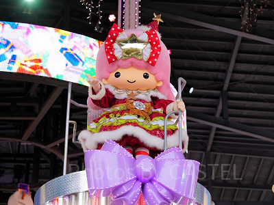 ショーに登場したララ／ハーモニーランド