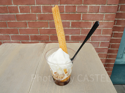 ディズニーシーチュロス:みたらしシュガーチュロスを使用したリバティサンデー