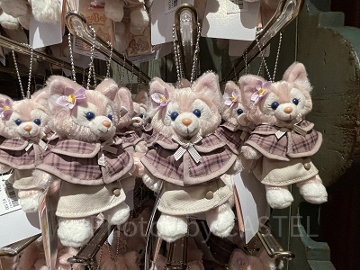 リーナ・ベルのぬいぐるみバッジ