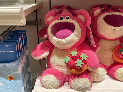 ディズニーランド・シーで買えるトイストーリーグッズ全種まとめ