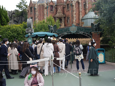 3月ディズニーランド混雑レポ:ホーンテッドマンション(12:00頃)