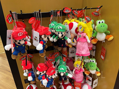 マリオやルイージのぬいぐるみキーチェーン