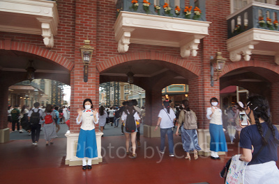 ディズニーキャストのマスク着用も任意に