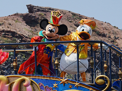 TDS】レッツ・セレブレイト・ウィズ・カラーまとめ！ディズニーシーの