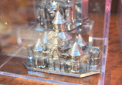 メタリックナノパズル（ピーチ城）