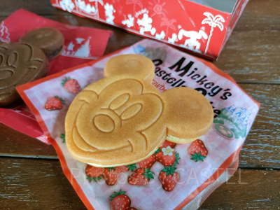 ミッキーカステラケーキ(ストロベリー)
