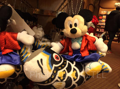 ミッキーぬいぐるみバッジ