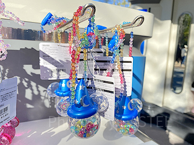 ミッキーの光るペンダント(光るおもちゃ)