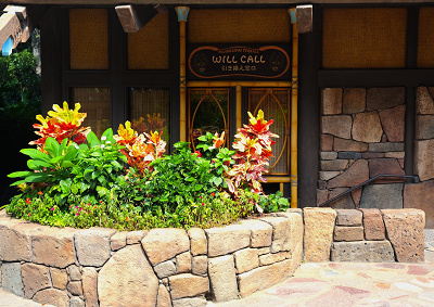 ミッキーのレインボールアウ：予約をしていても当日の事前受付は必須