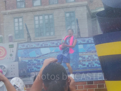 ミニオンクールファッションショー／多量の水と雪すぎて視界がほぼゼロに