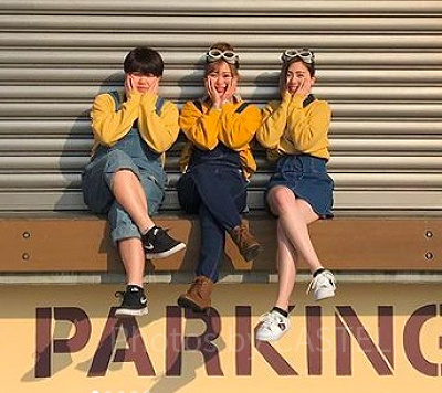 ミニオンヘアバンドコーデ