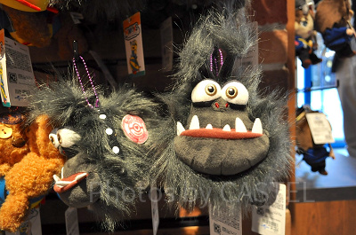 MINIONS TRAVELカイルぬいぐるみキーチェーン