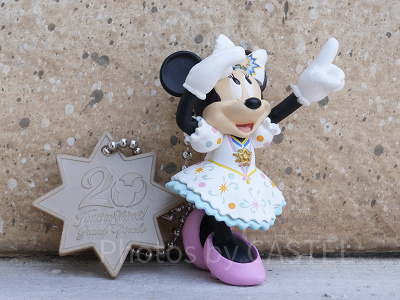 ミニー ディズニーシー20周年グランドフィナーレのガチャガチャ