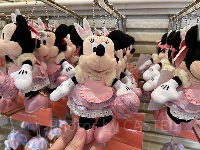 ミニーぬいぐるみバッジ②(2022年ディズニーイースターグッズ)