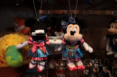 ミニーのぬいぐるみバッジ