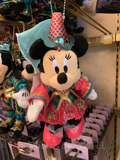 ミニーぬいぐるみバッジ