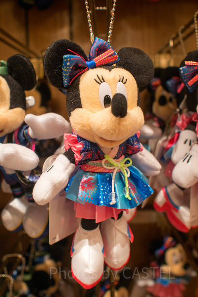 ミニー　ぬいぐるみバッジ