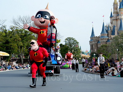 ディズニーパレード FindMagic - HARMONY IN COLORS | Tokyo DisneyLand | ディズニー