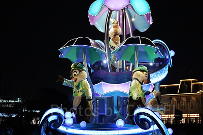 ナイトフォール・グロウのフロート