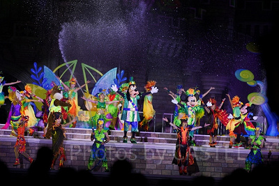 お盆休みディズニー：夏イベントを楽しむ