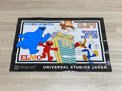 オリエンタルホテル ユニバーサル・シティ：ホテルオリジナルデザインのレジャーシート（2022年）